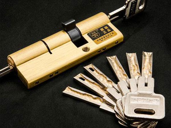 丹东市24小时上门开锁公司